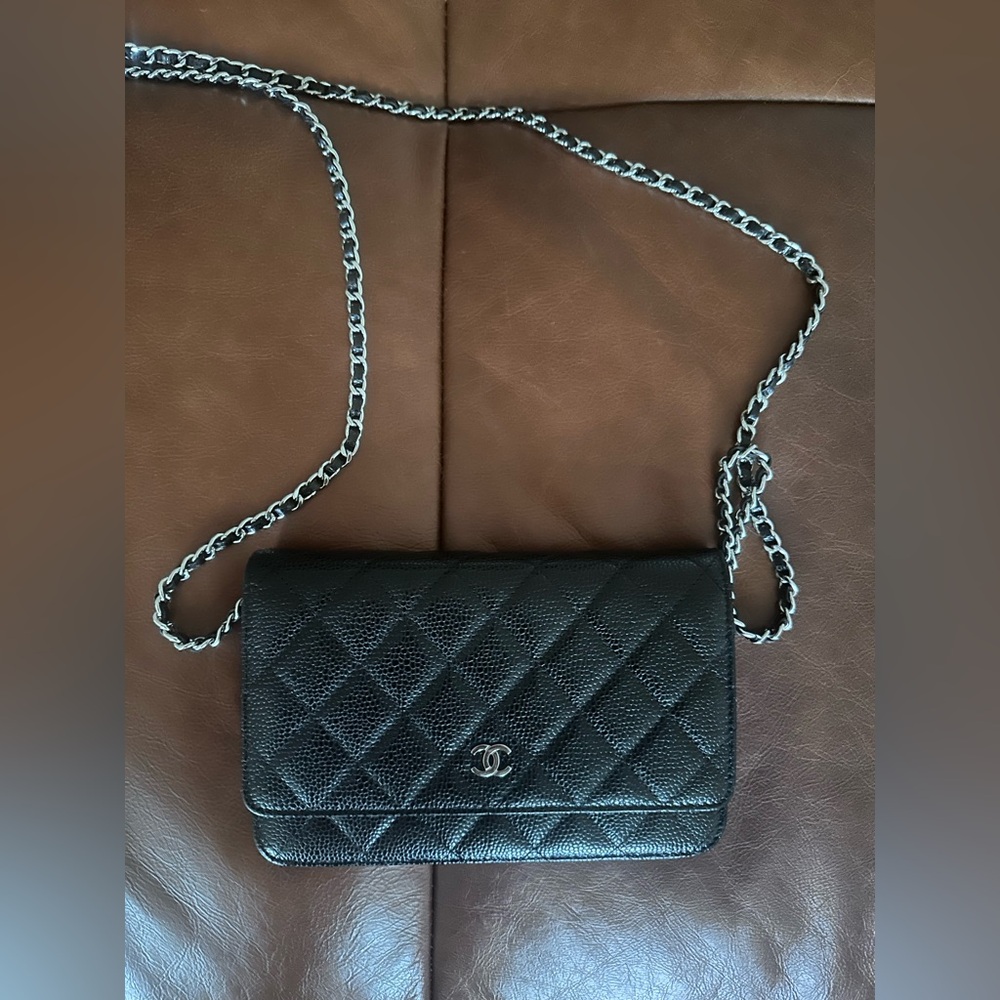 Chanel Black Caviar Quilted Wallet on Chain PRE LOVED GOOD CONDITION❤️